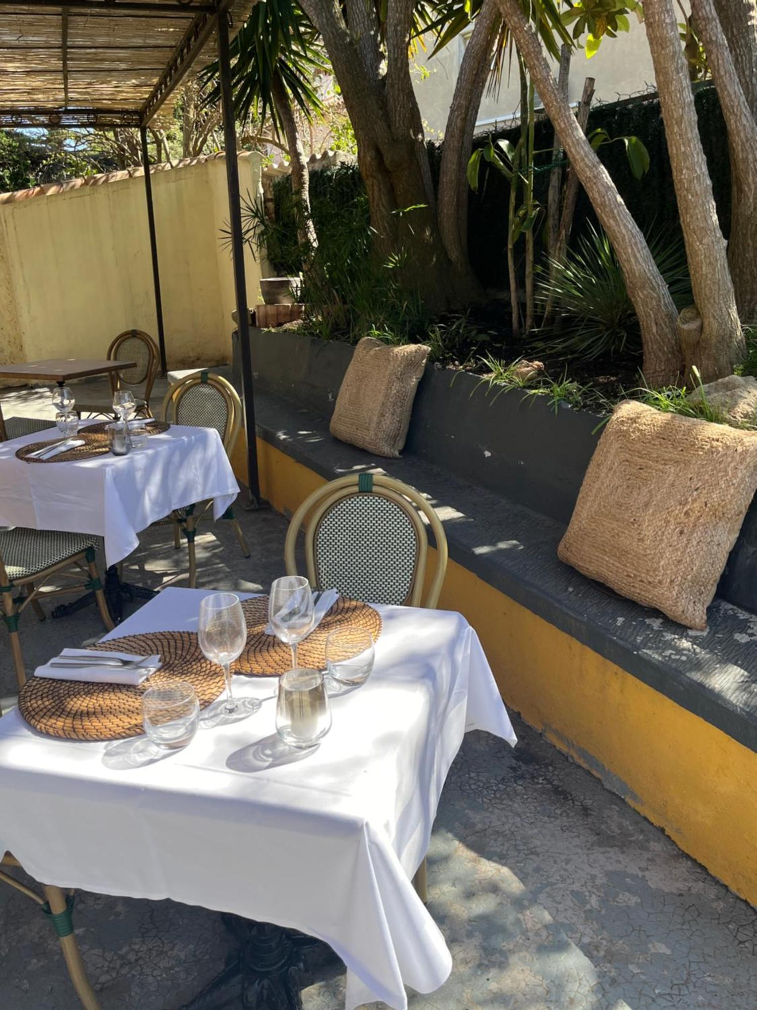 Auberge Sainte Marguerite La Garde  Exterior photo